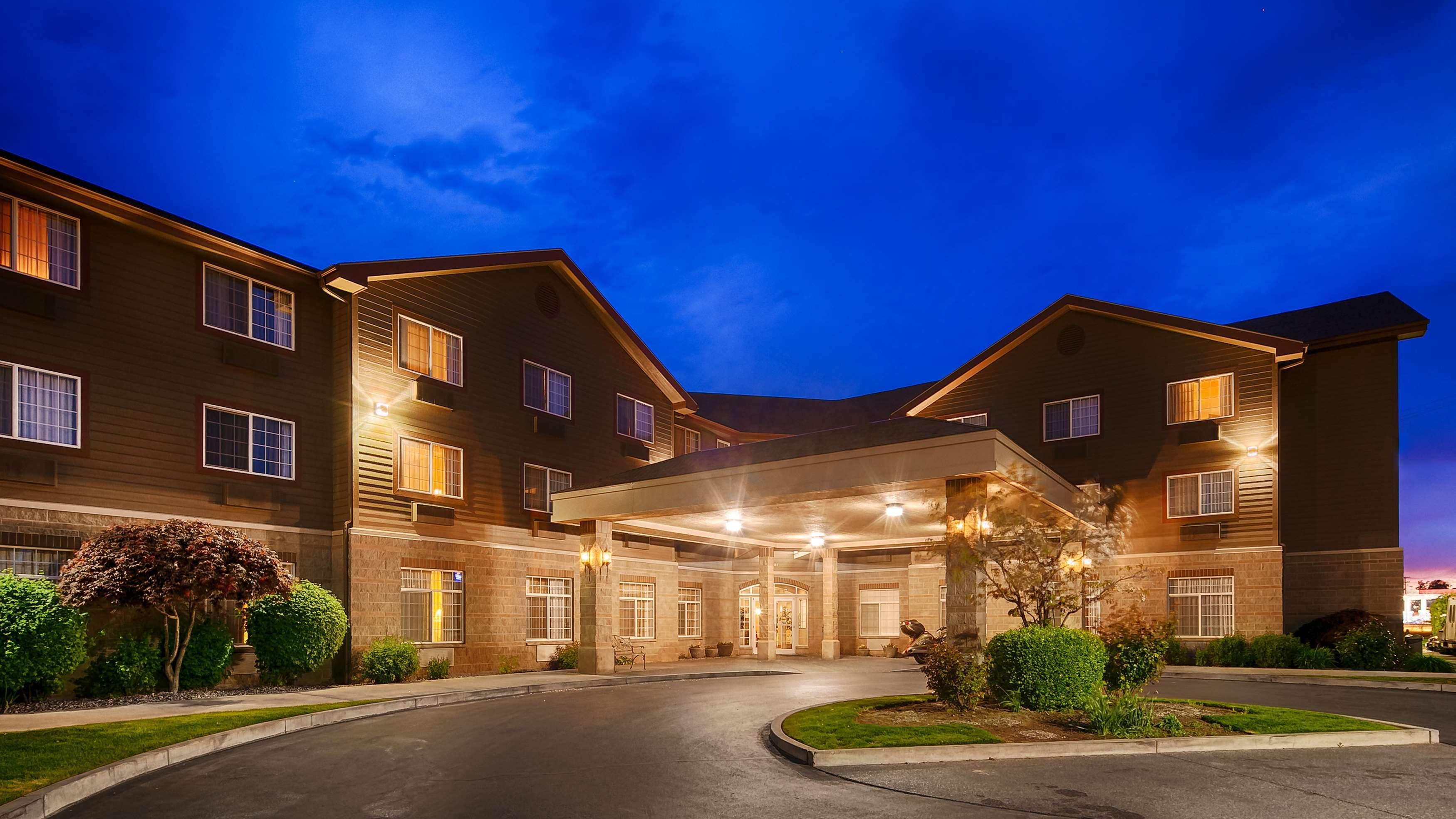 Best Western Plus Kennewick Inn Екстериор снимка